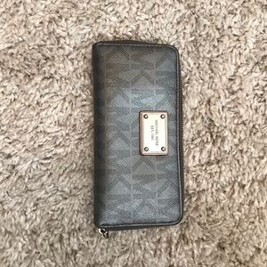 Silver Michael kors wallet